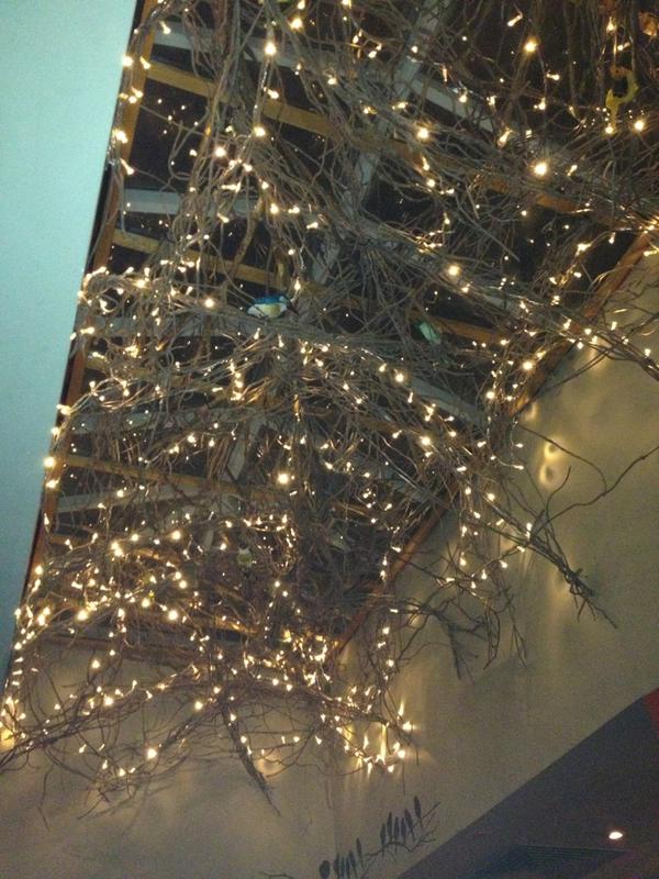 LondonCS's tweet photo. @citysocialising #NewMembersNight is starting off all sparkly! @bison&amp;bird in Clapham! Fabulous venue! http://t.co/1F0kzves
