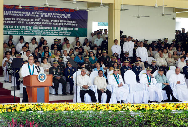 PhilippineStar's tweet image. P-Noy to military: Protect people’s right to choose leaders freely during May elections. #2013polls