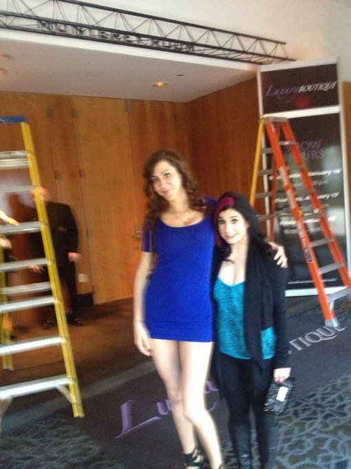 It's blurry, but you get the idea :-) love you @joannaangel http://t.co/hIFDXYSg