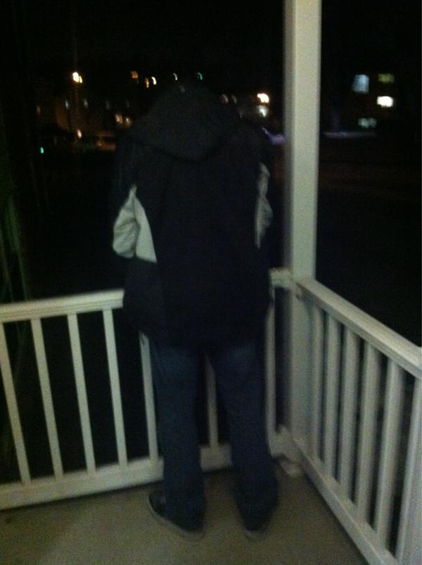 zpunch21's tweet photo. We literally live right inside the door, ask me if @speshul_wes is taking a piss http://t.co/yMAQV67d