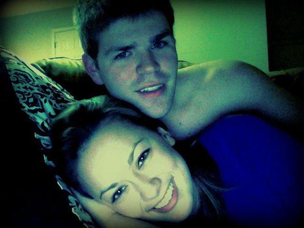 Logan_Rayne's tweet photo. "That's what people do when they love you. They put their arms around you and love you when you're not so lovable." http://t.co/Om1eu3An