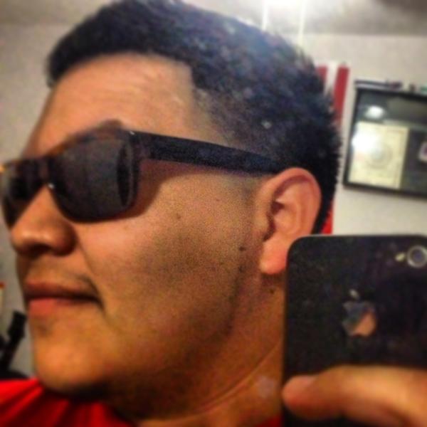 HOU_TexansFan's tweet image. I've never seen myself owning a set of square frames, these MF right tho.... I WANT #SquareFrames #Shades