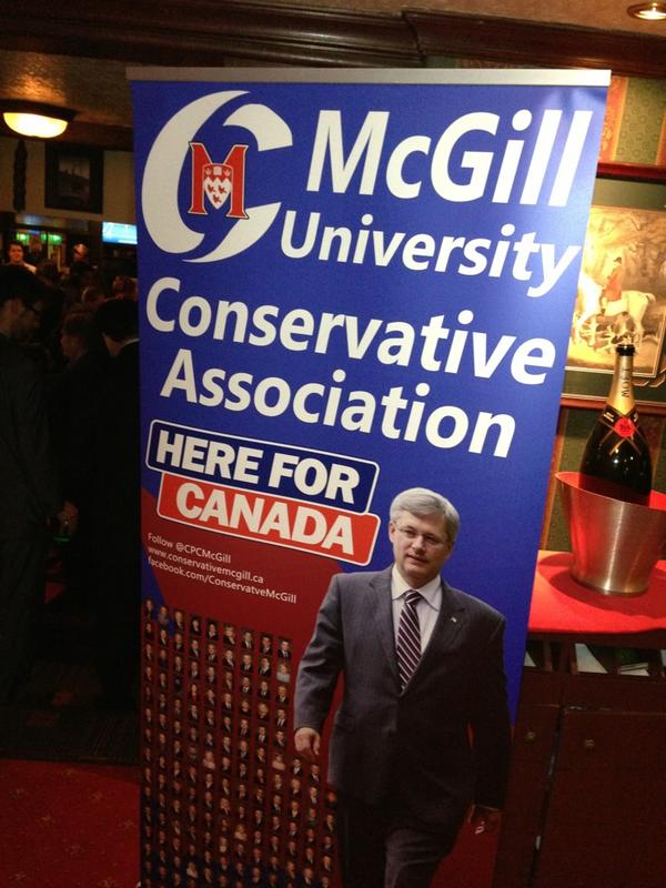 ChezAlexandre's tweet image. Maxime Bernier au 5à.  7 au 2eme étage chez lexandre rue Peel