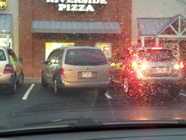PayKashmoni's tweet image. Nice parking #JCProblems