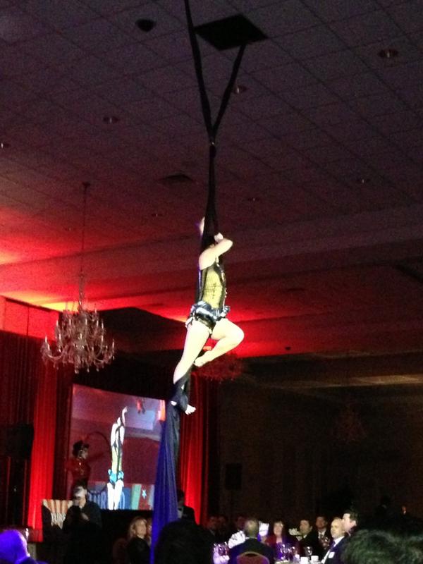 JBxTheNumbers's tweet image. Business.  No reward without risk. #Future50