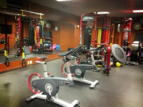 #grouptraining room complete. #lifecyclegx bikes, #synrgy360 from <a href="/lifefitness/">Life Fitness</a> and <a href="/TRXtraining/">TRX®</a> susp. #dowork <a href="/PEAK212/">PEAK212</a>