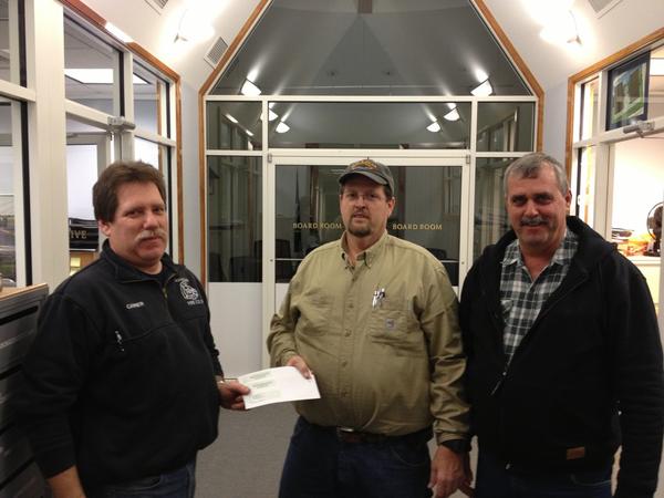 nccvfa's tweet photo. President Carrier presents 2 Fire Relief Fund checks 2 President Wallace &amp; Chief Barcus, Sta 26 for 2 of their members http://t.co/IeVsM7L8