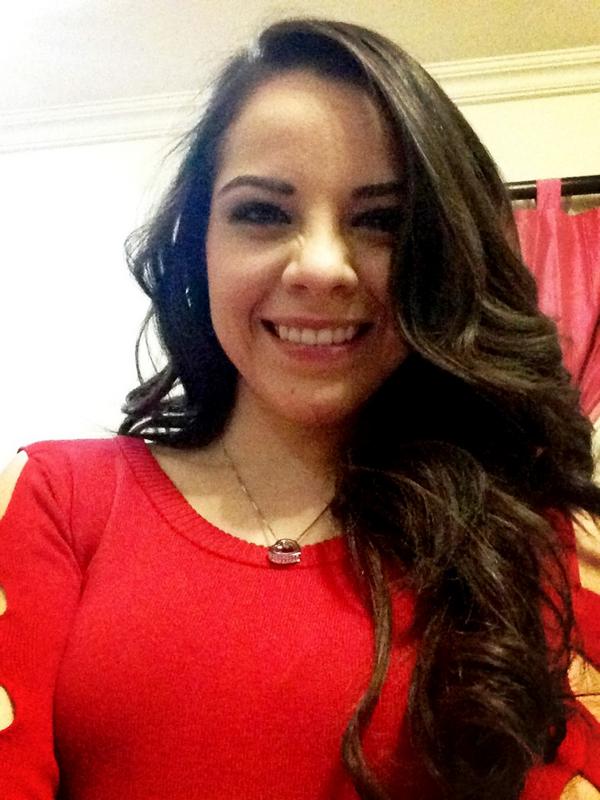 ArelyTellez's tweet photo. Aqui toy! :) http://t.co/svzTLXKM