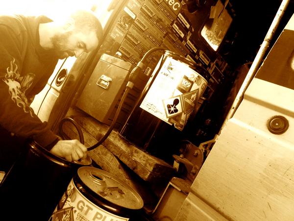 MikeyFitzDrift's tweet photo. Ok, I admit it. I cheated. I used race fuel in my drift car. But only a LITTLE... :-P #lancearmstrong #drifting http://t.co/bIYbB9CE
