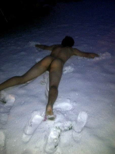 MilesyLAD's tweet image. Playing in the snow #earlyhours