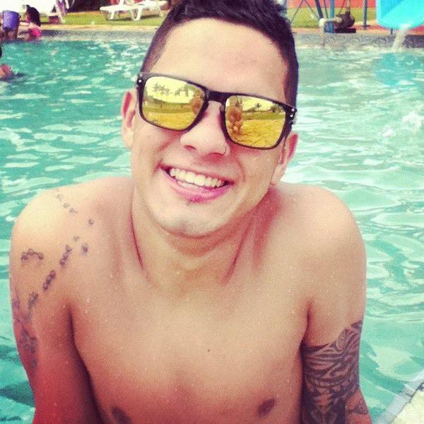 _shapeka tweet picture