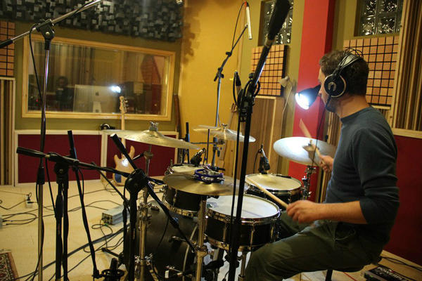 Homebasesound's tweet photo. Recording Drums, @Dafina_Zeqiri #VecTi #homebasesound http://t.co/umlbuxst