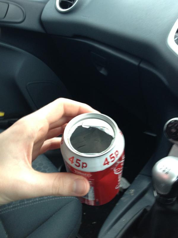OriginalMeldrew's tweet image. I just love snow. Pissing in a coke can is amazing #cutpipe