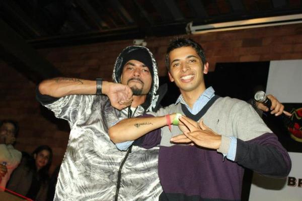 vikaschauhan88's tweet image. @Its_Raftaar or I shw u dis kind of madness bro tht deserve my idol@iambohemia #rply must