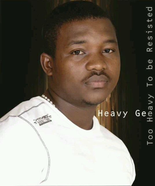 HeavyGeeSA's tweet photo. Too heavy to be resisted.......loving it http://t.co/9xosox8E