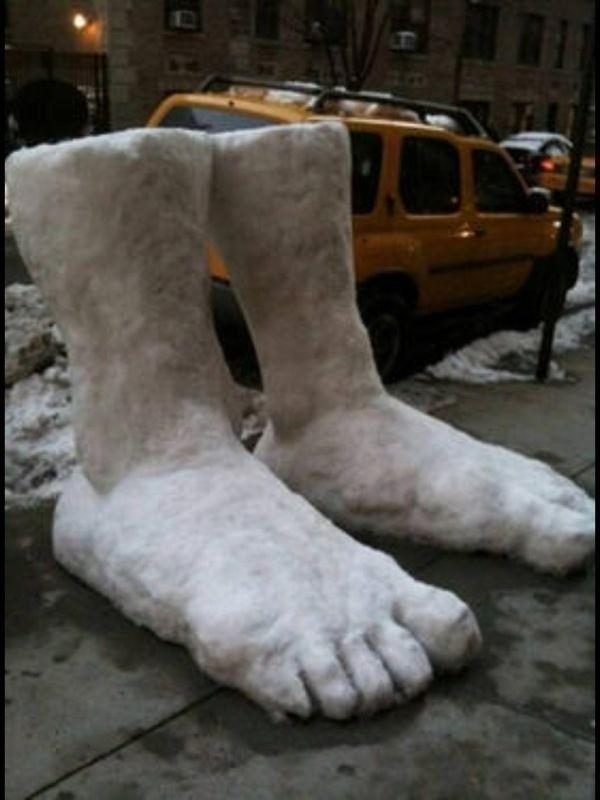 Two feet of snow out there now!!..
#snow