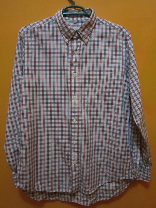 ferindustries's tweet photo. PMH1L (uniqlo) Banyak warna dengan corak yang casual, kemerja yang akan membuat ketampanan anda naik 10% (80k). http://t.co/kNEA8ePY