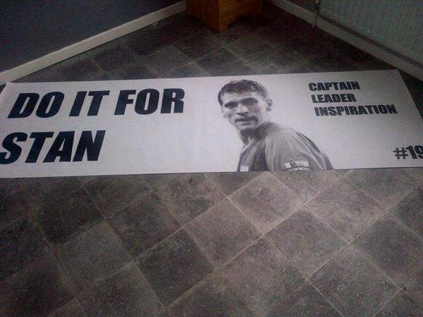 HeartOfTheHolte's tweet image. "@BruceRioch4: Here we go! #doitforstanbanner #avfc #supportstan #19 http://t.co/zNy7ohCX"