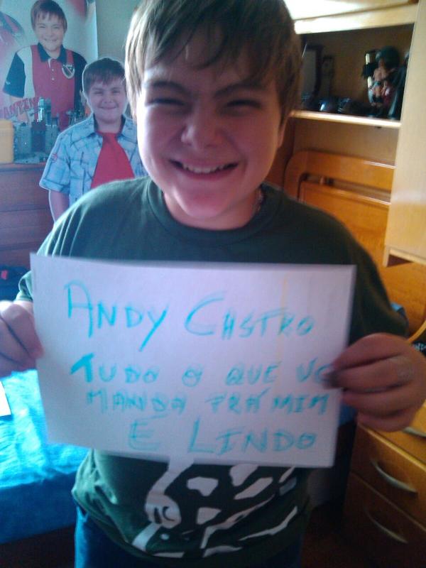 GuBigLove's tweet photo. meu lindo @KonstantinoAtan http://t.co/tE8YKPW0