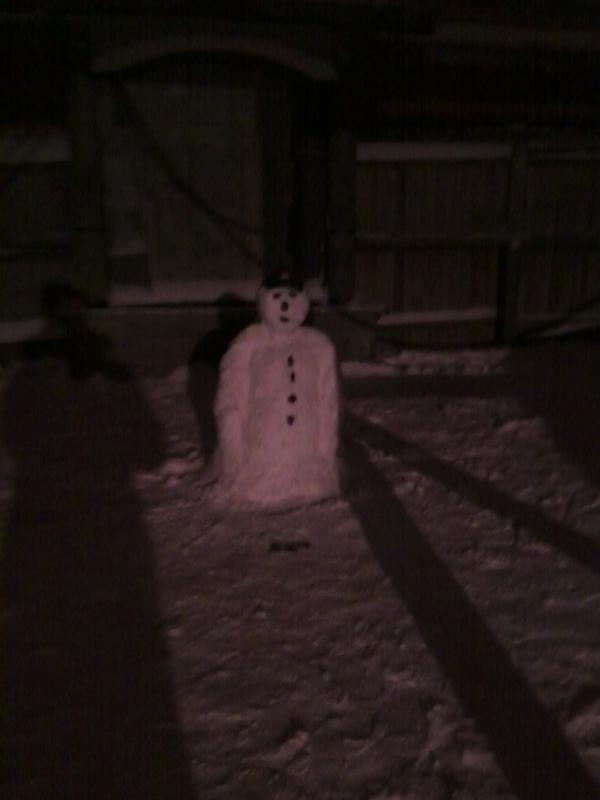 Sam_Dawes's tweet image. Mans got his sun hat on to protect him from the sun! #LongerLasting #NewAndImproved