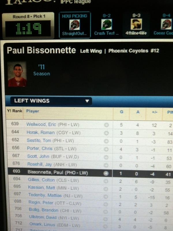 coach_richie32's tweet image. Debating whether or not to pick up @BizNasty2point0 in the fantasy draft #4thline4life