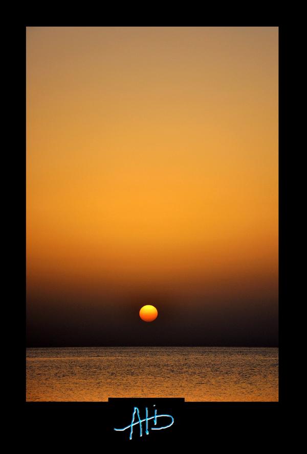 <a href="/rtsorah/">Sorah TRobah</a> غروب بحر