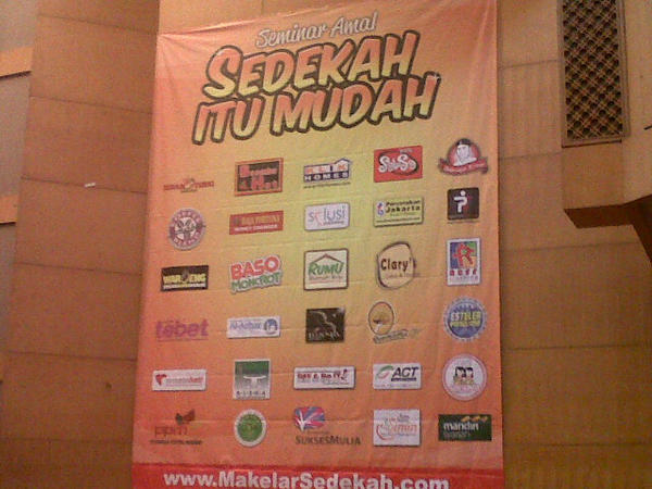 masmono08's tweet photo. ►Kenang2an #Milad1MS : Barakallah untuk para sponsor yg turut berpartisipasi menyukseskan #MSMilad1 http://t.co/71xaR0Gc"