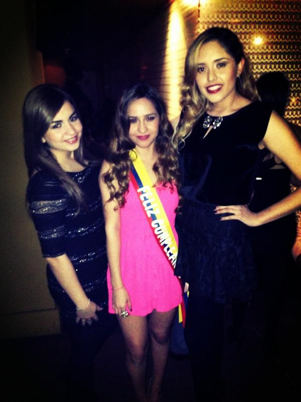 mavisr1's tweet photo. Gorggss bday! @Luciannavl @ChinoLatino_Mty @analazalde http://t.co/Fad6t9Zq
