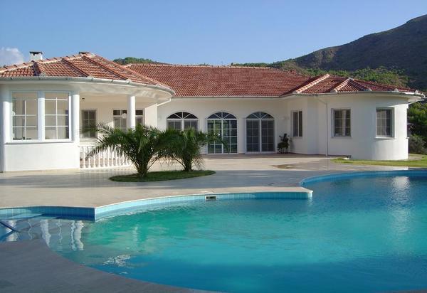 AkkayaValleyFit's tweet photo. Photo of the day#5: take at look at one if luxury villas with private pool. This is where boot camp guests will stay! http://t.co/7AEzu0Yh