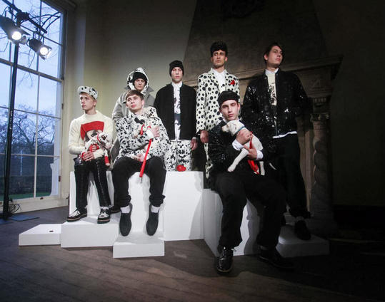 strikemodels tweet picture