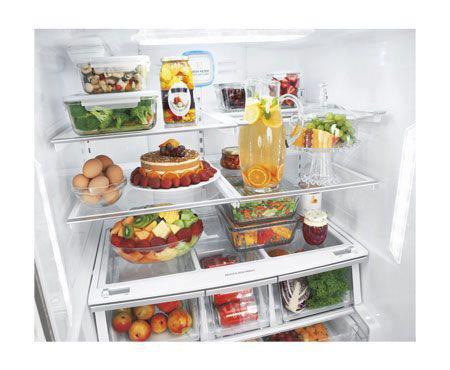 lg_colombia's tweet photo. ¿Qué receta realizarías con lo que hay en esta nevera? 

Despierta la creatividad en tu cocina. http://t.co/PNlWrBw8