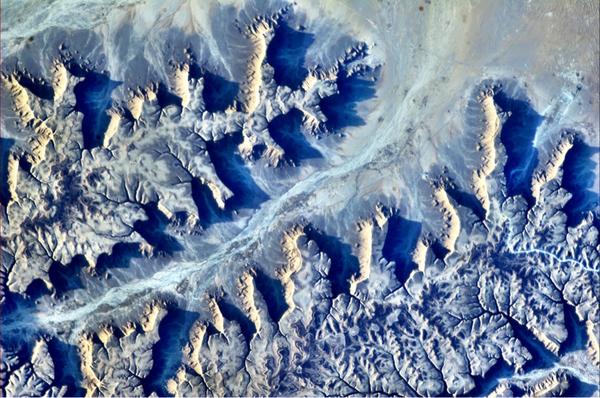 Just a glance from the Red Sea are canyons on the Arabian Peninsula