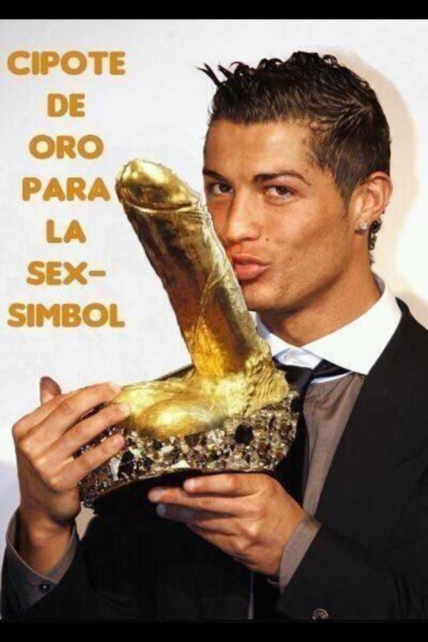 Anti_Merengues's tweet photo. EXCLUSIVA: Cristiano Ronaldo también ha ganado un premio individual! #puntopelota http://t.co/x9bHTU2Y