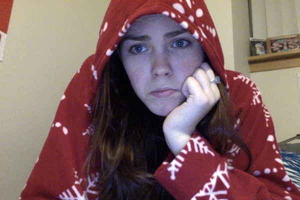 hayleynicklin's tweet image. hey QV, why you so cold? #onesie #resproblems #BrockU