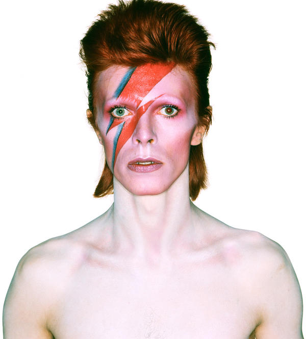 MikeJonesPhD's tweet photo. Today is David Bowie's birthday - pick your favourite albums from his amazing back catalogue and play them loud #bowie http://t.co/uvj346nB