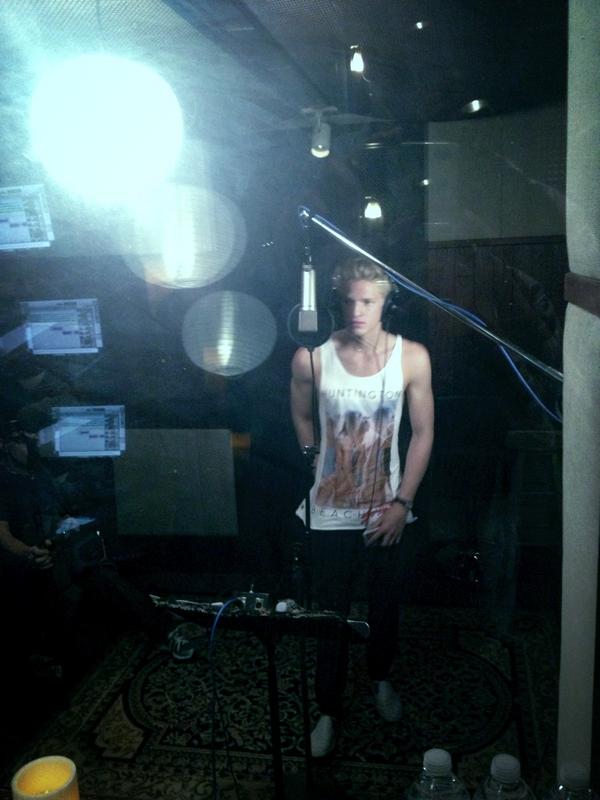 Cody Simpson tweet media