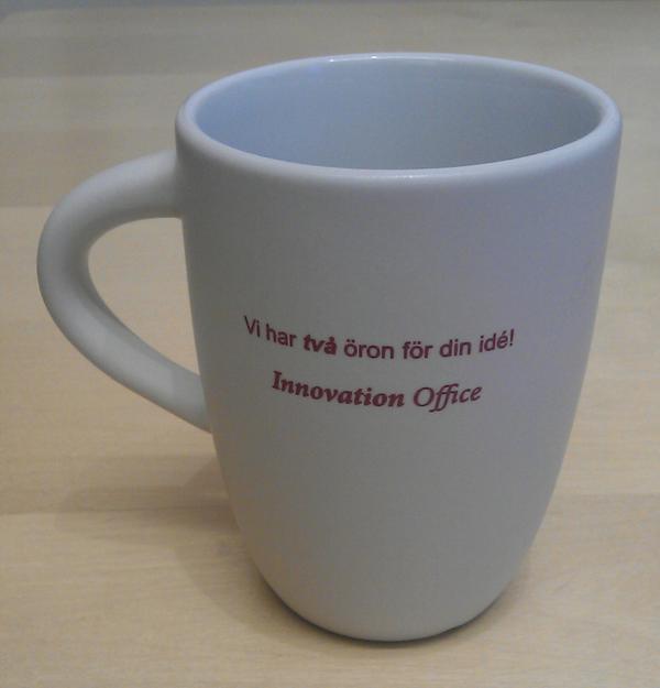 Innovation_KI's tweet photo. Nytt år, nya idéer! Ta chansen att få en sådan här fin kopp. Boka kostnadsfri rådgivning hos oss för idéutveckling! http://t.co/8hB5AYtE