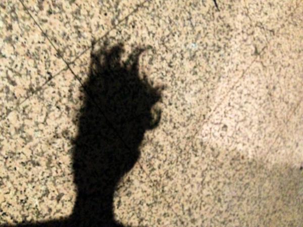 originalvee's tweet photo. @francescachiap1 @criflamini @mbrunmax @giadacole @nataliecri cercate la mia ombra e' rimasta al sole di baires! http://t.co/LmyDVHTv