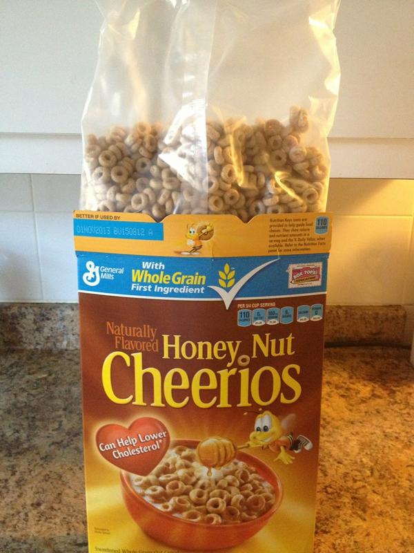 FauxCowherd's tweet photo. BREAKING: LEAKED topless photo of LaLa Anthony!!! http://t.co/ITt3l7z6