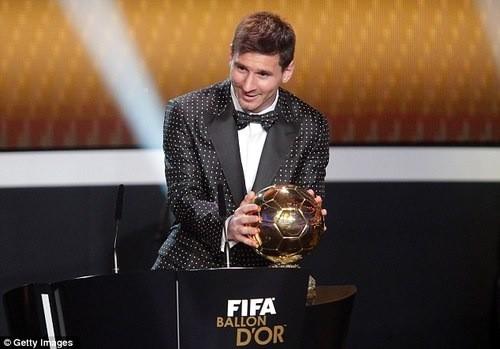 Villa_7Fans's tweet photo. FAV si piensas que es el mejor http://t.co/lsTPneGP