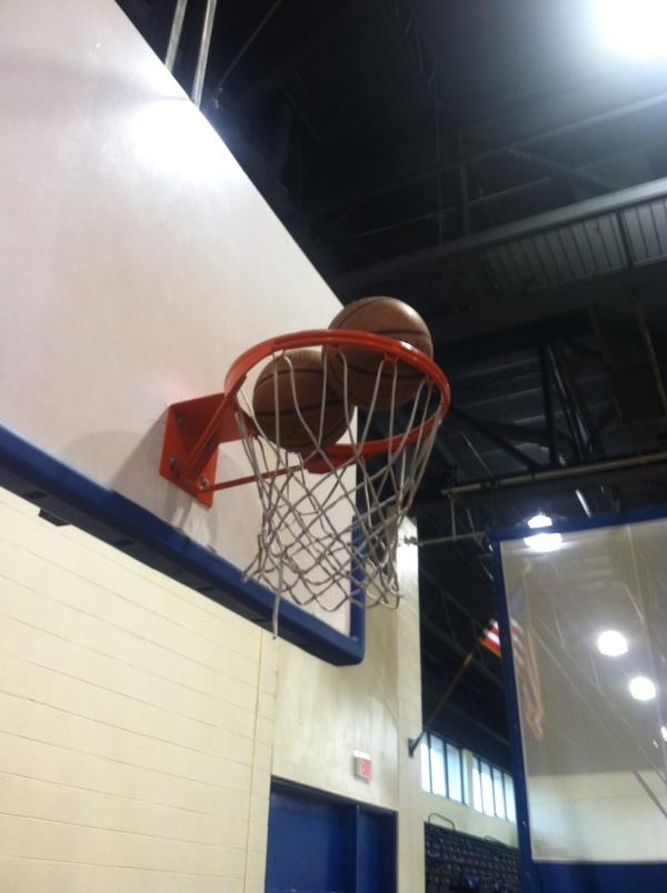 CNew_27's tweet image. Never in my life. #howthe?