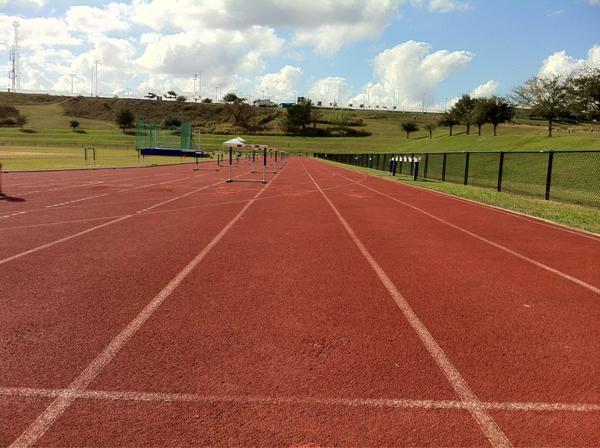 Vukicevic110's tweet image. Not a bad day to be a trackie over at Clermont. 
#teamPV 
#teamgjøkeredet!