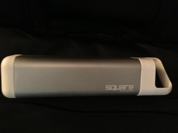 OneMatAtAtime's tweet photo. #squareBottle by #cleanBottle
Both cap & bottom unscrew to clean completely w/ ease. Amazing finish & handle on cap. http://t.co/9Jz7UFzk