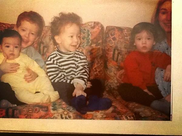 PastaFlocka's tweet image. #tweetthe50thpictureonyourphone
I was a cutie #lookingood  #holdababy