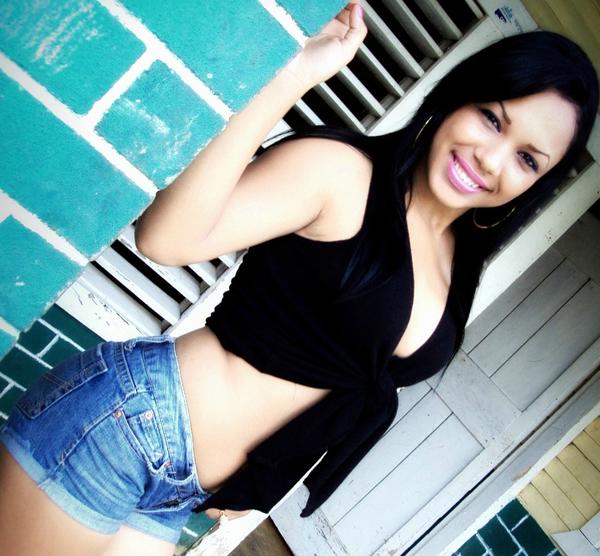 Dayana_rt's tweet photo. Esta foto es vieja, pero siempre me ha gustado!! :D http://t.co/av4W4Lgi