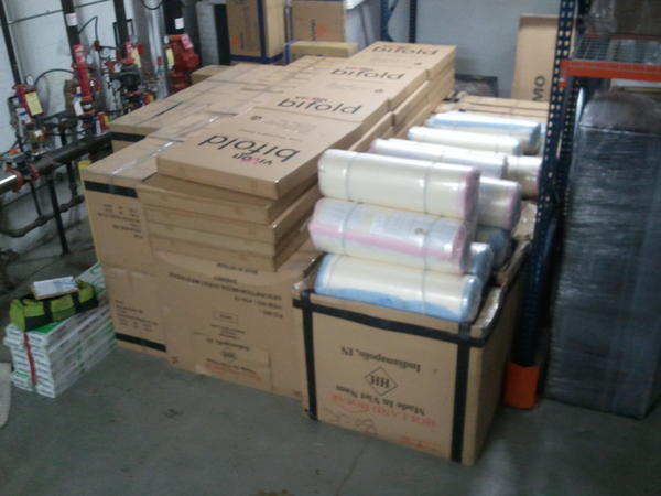 AndrewFleagle's tweet image. This is one order, one orrrrder! 6' tall by a billion ft. long #GetnIt w/@shmeagzz