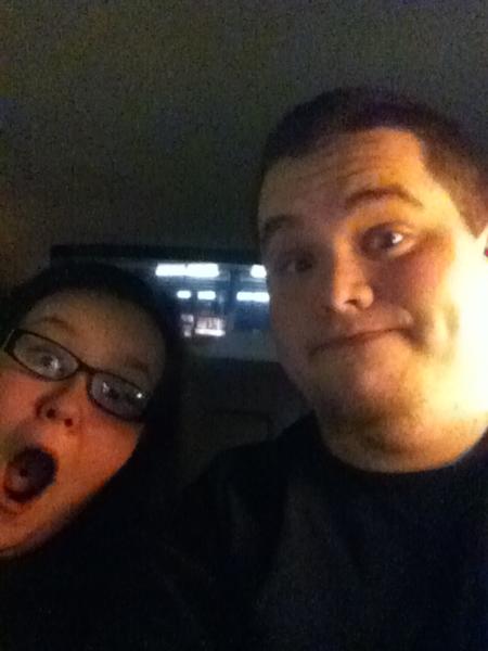xTankJones16x's tweet photo. For EVERYONE asking, I've moved on with my life from the Internet. Doubt I will be back, spending my days with my girl. http://t.co/jt9R2oGh