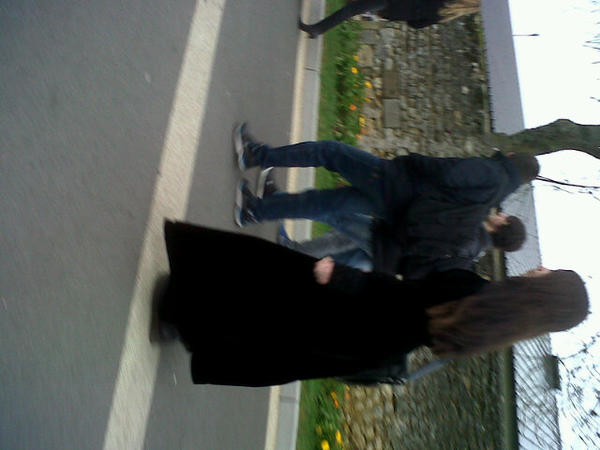 Marouuuun's tweet photo. Il y a ce genre de Sheitan à Isaac.. #FillePossédée #Gothicus http://t.co/htjdwZdY