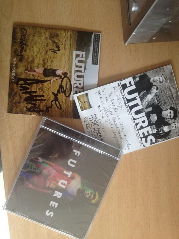 AshleighEteach's tweet photo. Thank you @fuckyeahfutures and @futuresband x http://t.co/pk6G91pY
