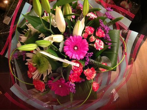 karalhoward's tweet photo. @Will_roden These defiantly brightened by week xxx http://t.co/0EbXcuvm